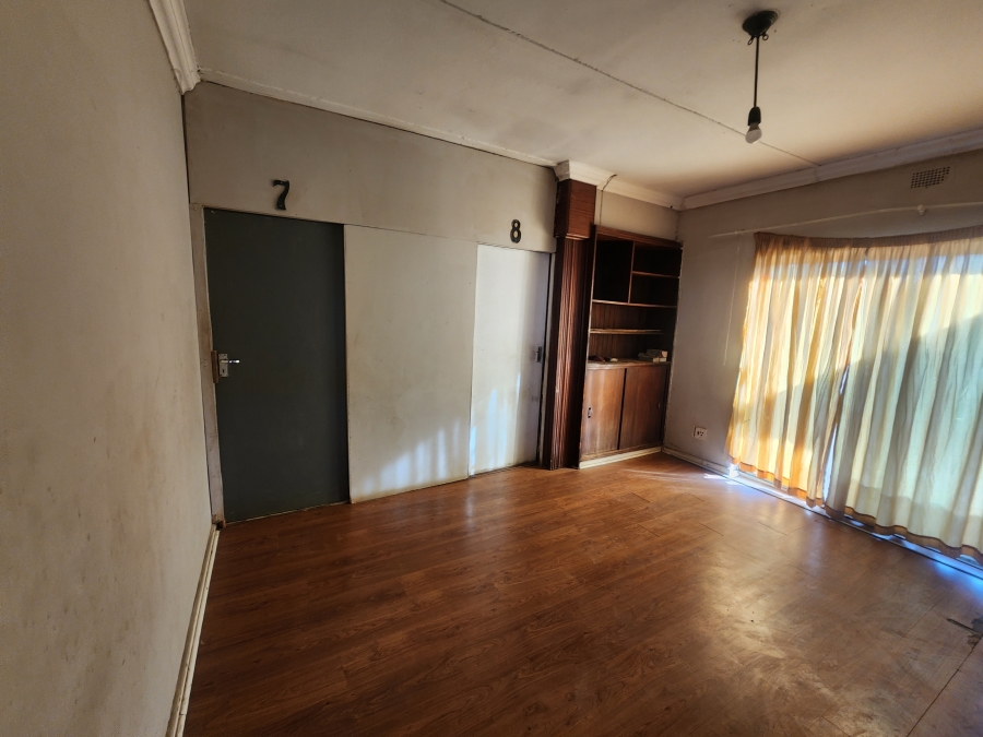 13 Bedroom Property for Sale in Doorn Free State